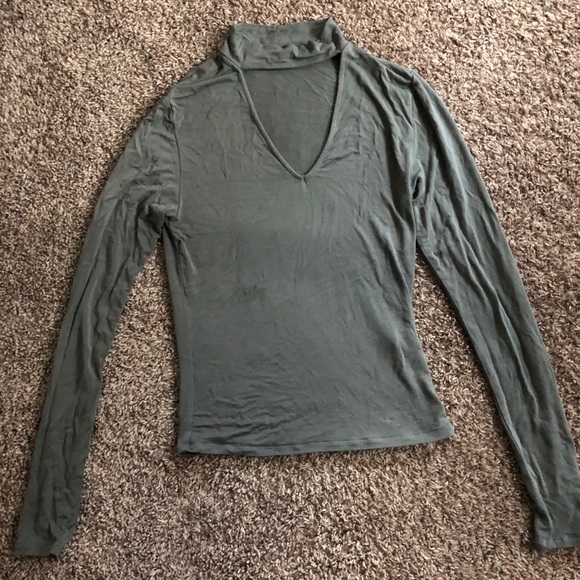 Shirt - Picture 2 of 2